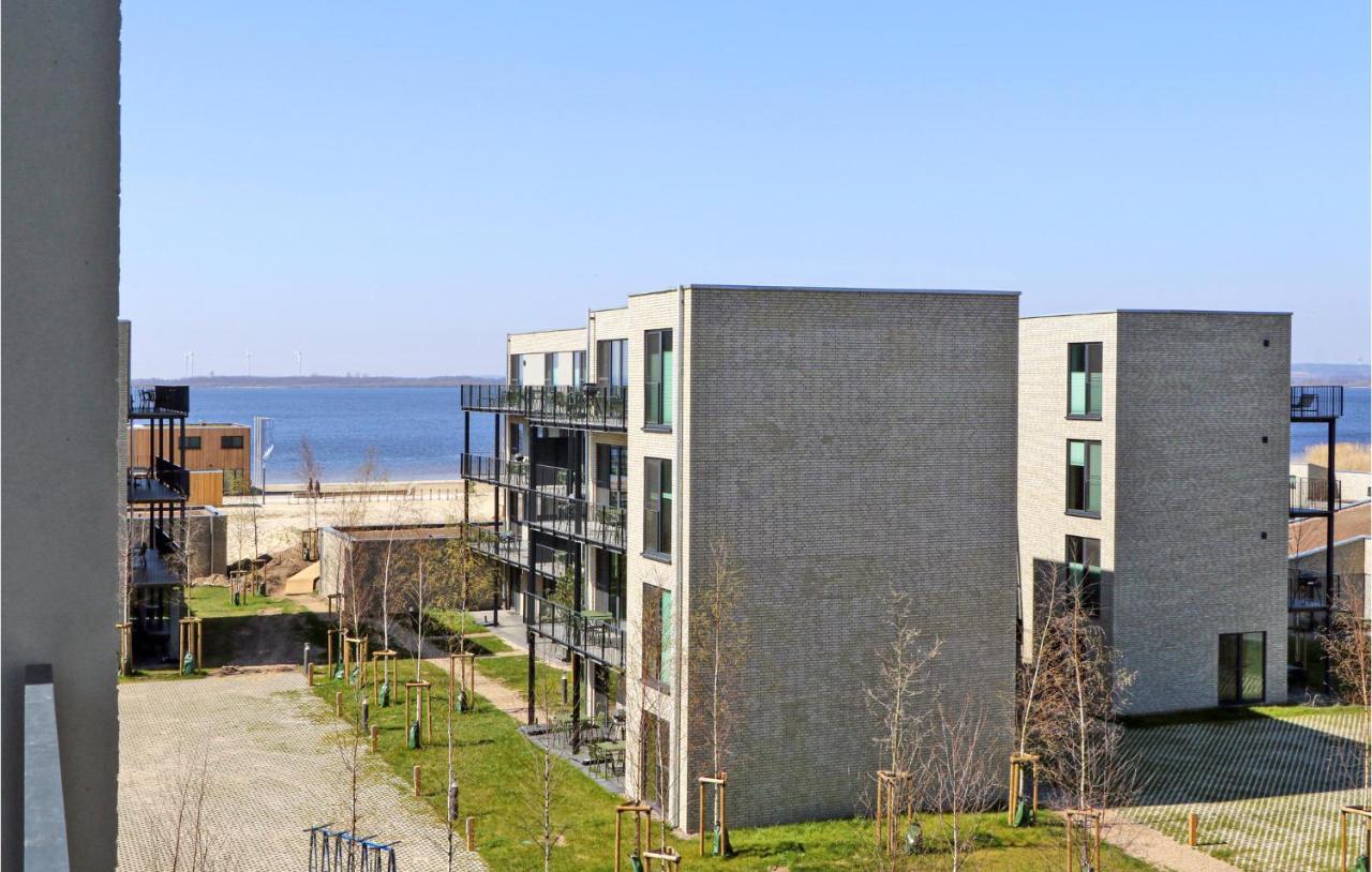 Beach Front Apartment In Lembruch-Duemmer See Exterior photo