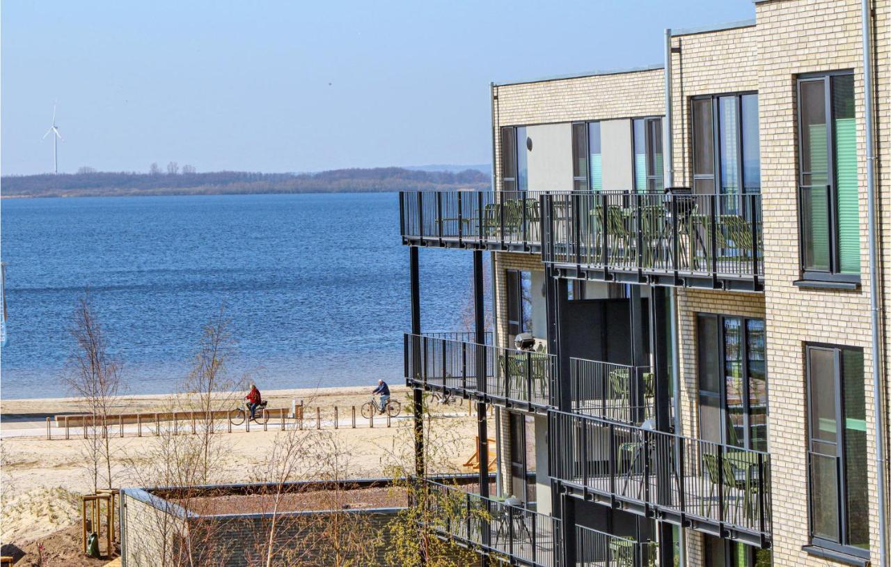 Beach Front Apartment In Lembruch-Duemmer See Exterior photo